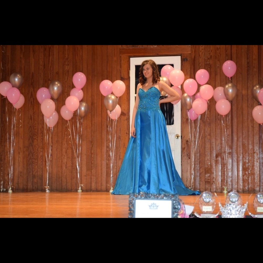 Tony Bowls Prom Pageant Dress